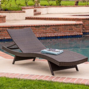 KAUAI PE WICKER CHAISE